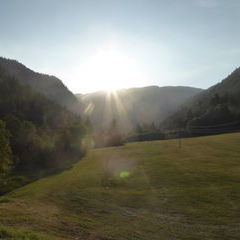 Und wieder einmal geht die Sonne am Maierhof unter. Immer wieder schön !