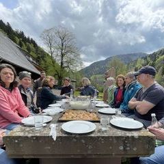 Der Altar beim Mittagessen in einem regenfreien Intervall ;-)