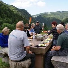 .. und endlich wieder essen am Altar !