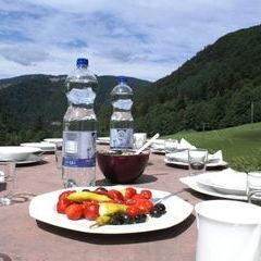 Scharfes an Naturdekolleté, Wasser zum Löschen !